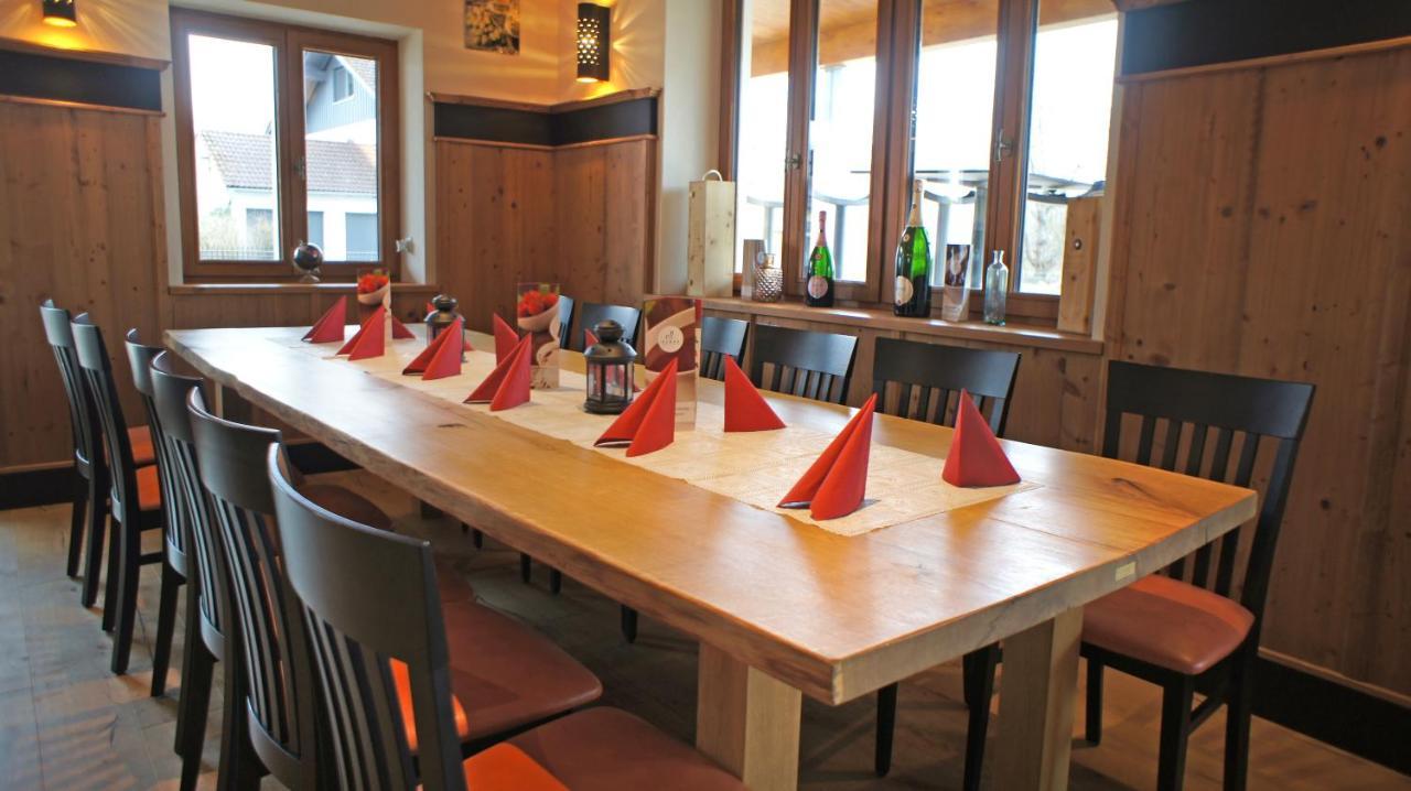 Hotel Heimfeld Restaurant Cafe Garching an Der Alz Kültér fotó